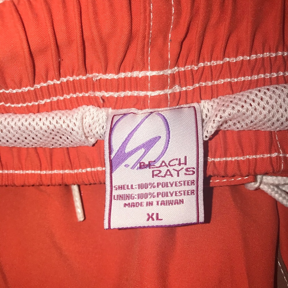Beach Rays Men’s Swim Trunks - Picture 2 of 3